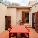Tamarix Villa *